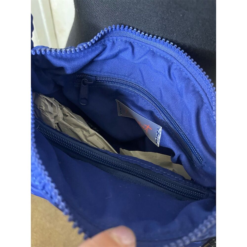 Free People Mini Carryall Sling Bag in Athletic Blue Size 1 $58 sold out!! - Picture 4 of 9